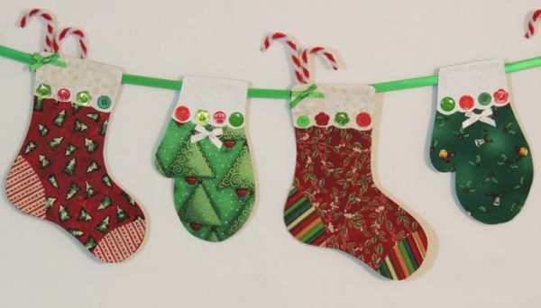 Stockings and Mittens Garland Pattern BS2-343w  - Wholesale Product Supply