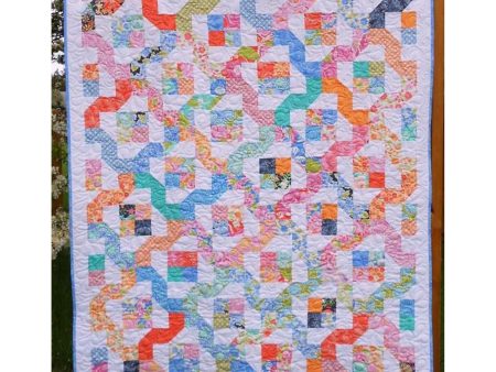 Winding Nine Patch Quilt Pattern LLD-080w  - Wholesale Product Online