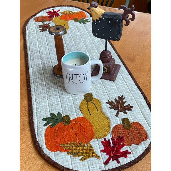 Autumn Glory Table Runner Pattern UCQ-P107 - Paper Pattern Online Sale