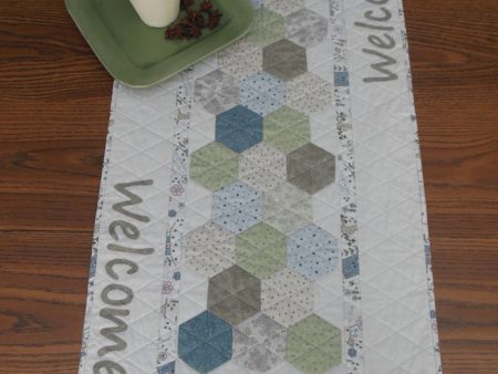 Welcome Home Table Runner Pattern HHQ-7401w  - Wholesale Product Online now