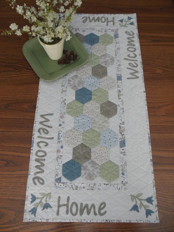 Welcome Home Table Runner Pattern HHQ-7401w  - Wholesale Product Online now