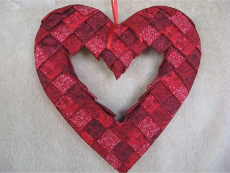 The Heart Wreath Pattern KBK-104w  - Wholesale Product Hot on Sale